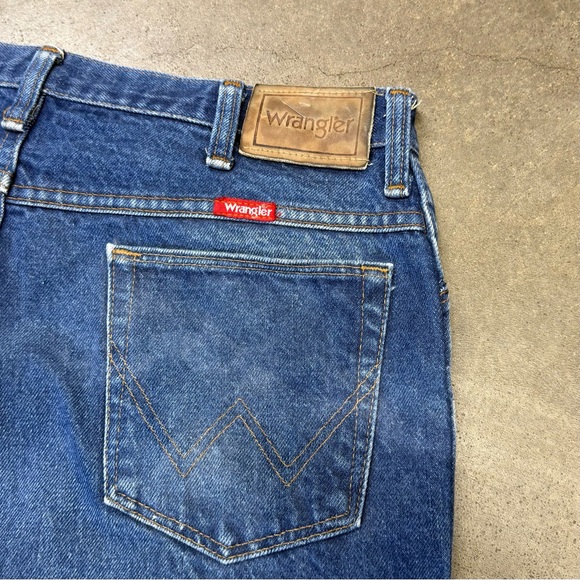 Vintage 80s Wrangler 915PW Made in USA Regular Fit Denim Jeans - Picture 2 of 10